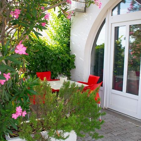 Family Apartment Manuela - Baška Voda Exterior foto